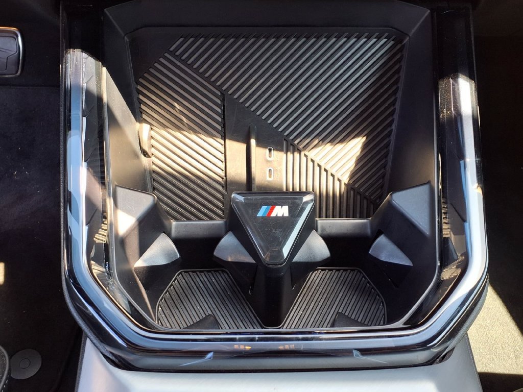 2025 BMW X3 30 - Photo 8