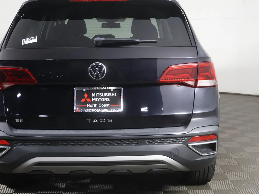 Used 2022 Black Volkswagen 1.5T SE image 15