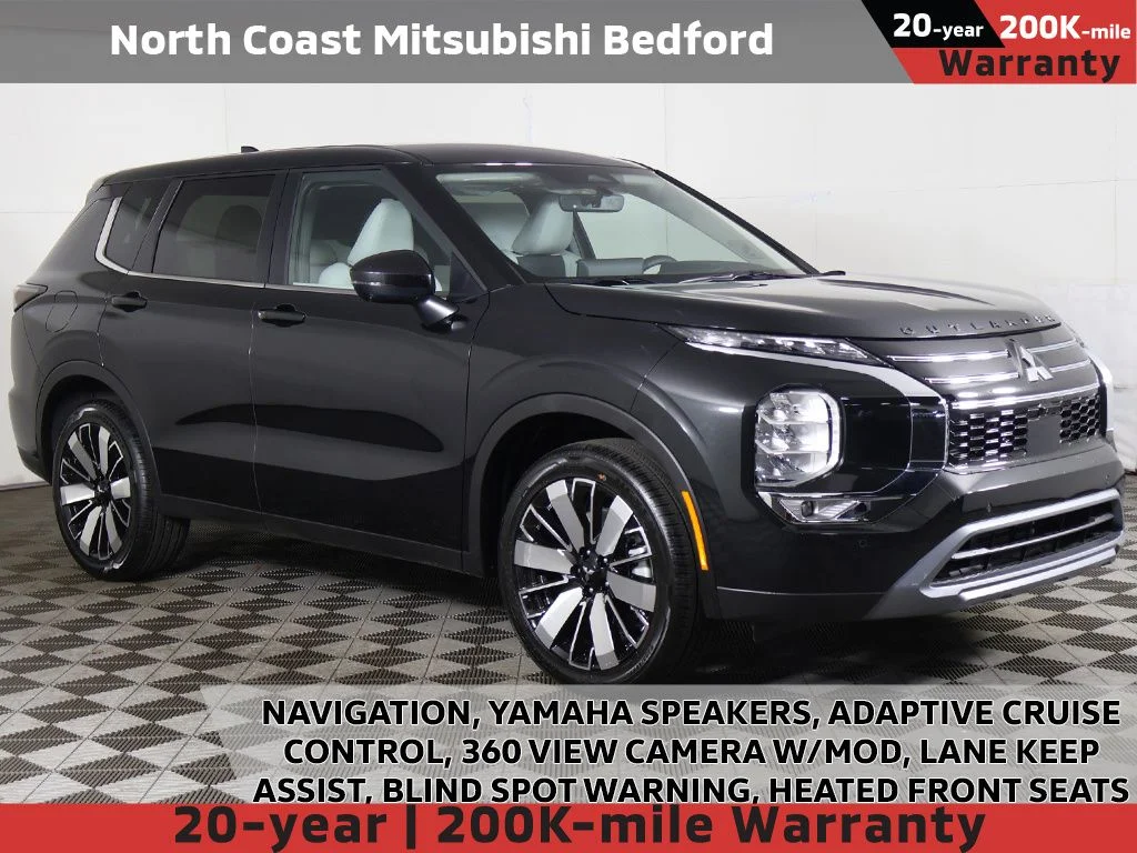 2026 Mitsubishi Outlander SE FWD's photo