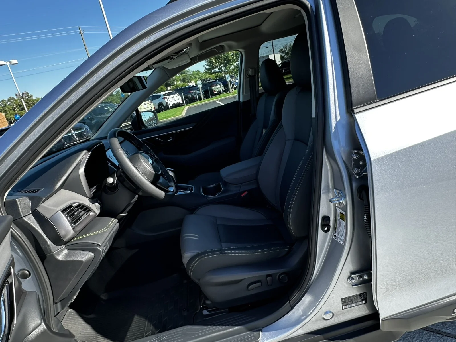 2025 Subaru Outback Onyx Edition - Photo 18
