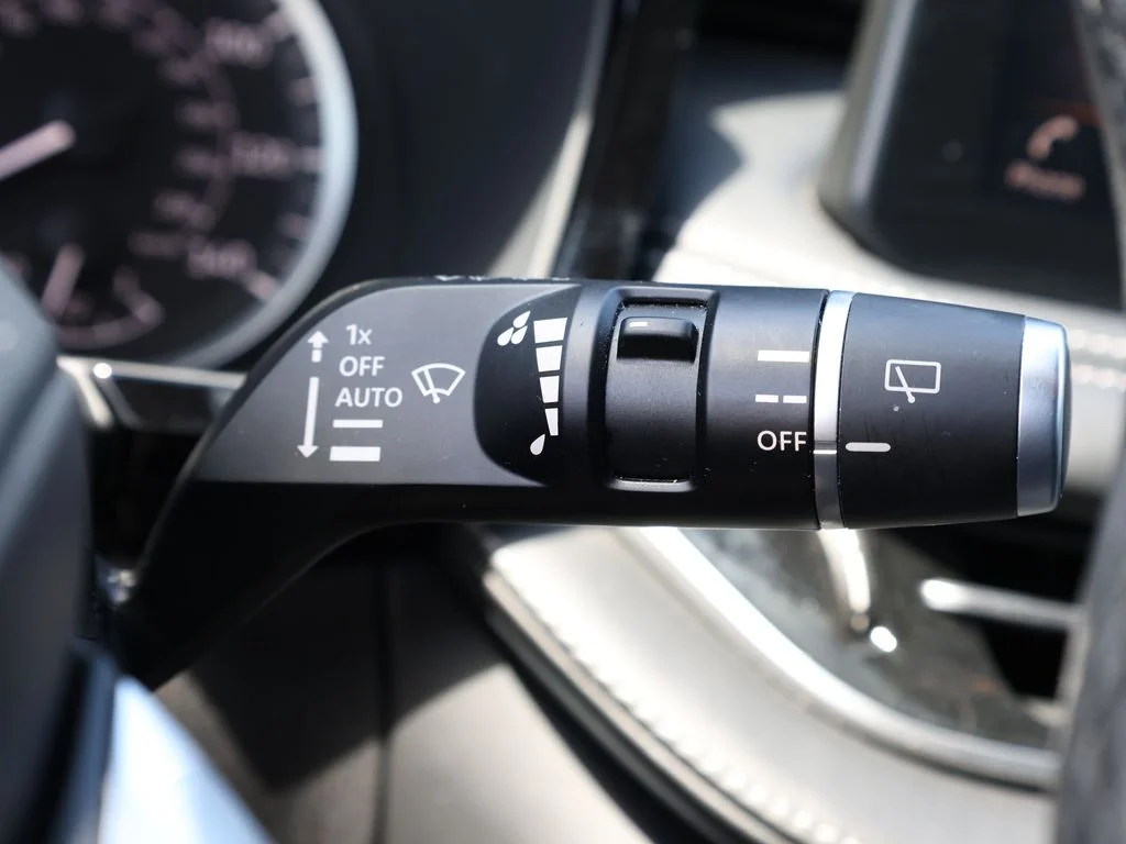 Certified Used 2023 Gray INFINITI PURE image 39