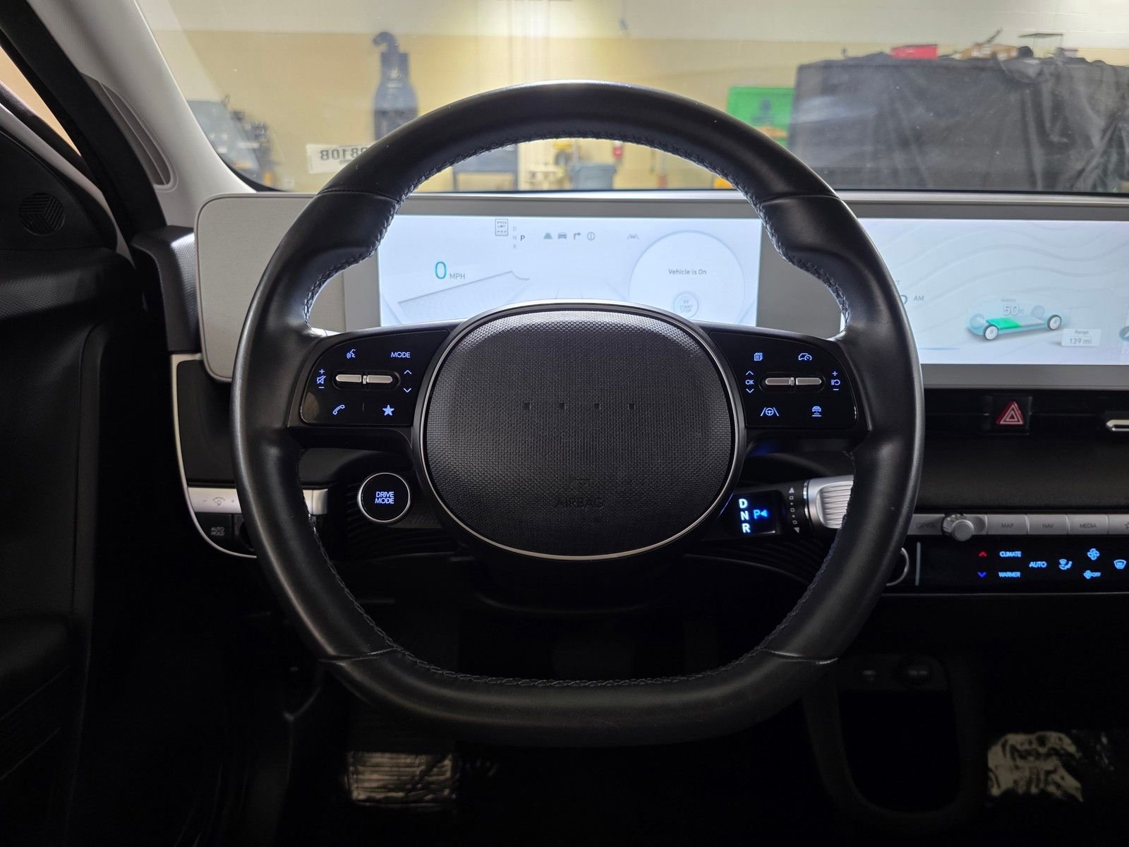 Used 2022 Atlas White Hyundai SE image 30