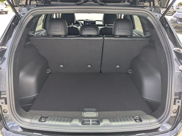 New 2026 Black Jeep Latitude image 10