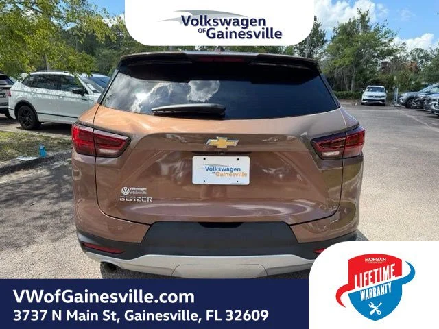 Used 2023 Copper Bronze Metallic Chevrolet LT image 5