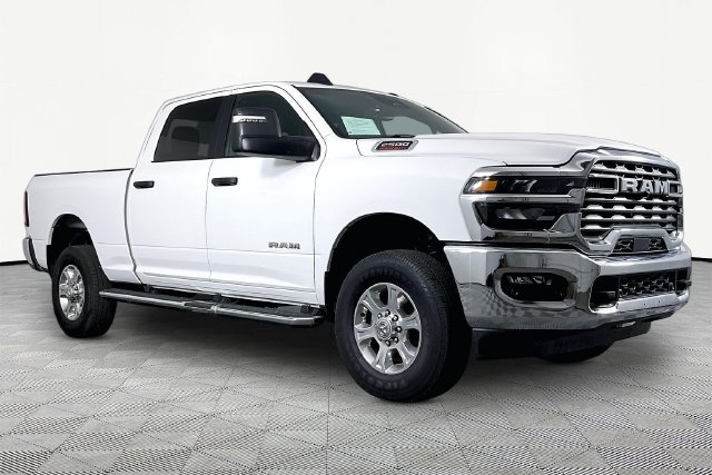 Used 2026 White Ram Big Horn image 3