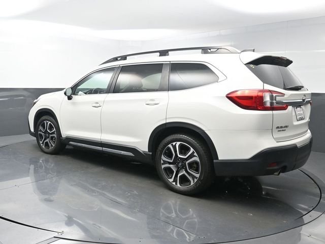 Used 2023 White Subaru Limited image 5