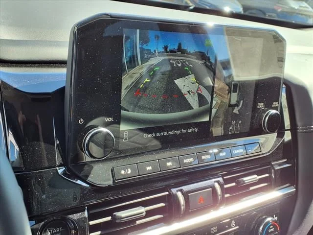 2025 Nissan Pathfinder Platinum - Photo 15