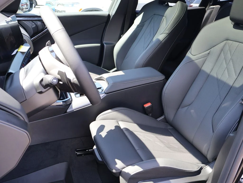 2025 BMW X3 30 - Photo 49