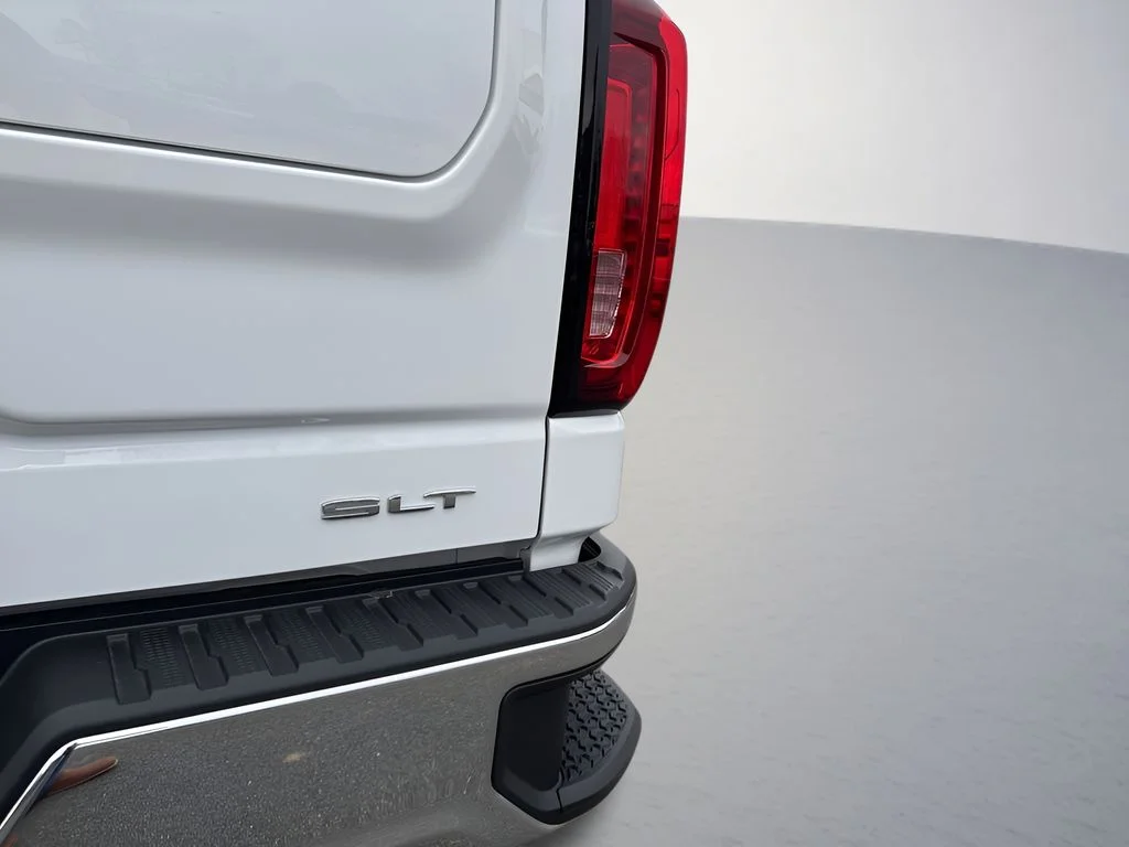 Used 2026 White GMC SLT image 35