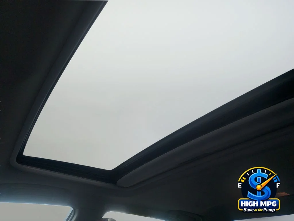 Used 2016 Gray Toyota SE image 28