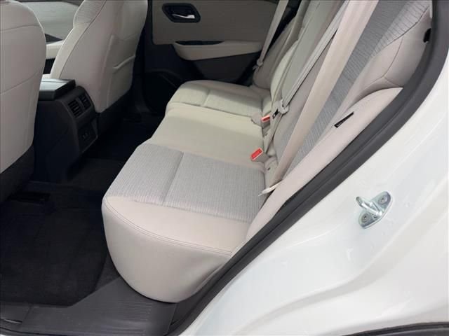 Used 2023 White Nissan SV image 10