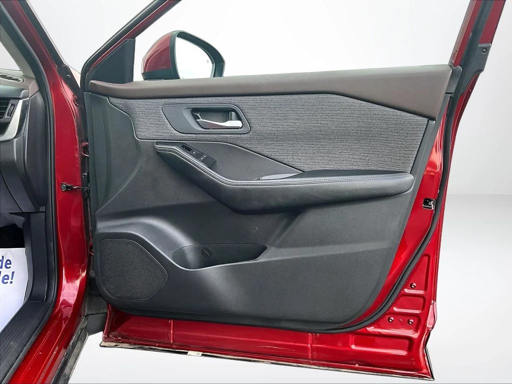 Used 2023 Red Nissan SV image 23