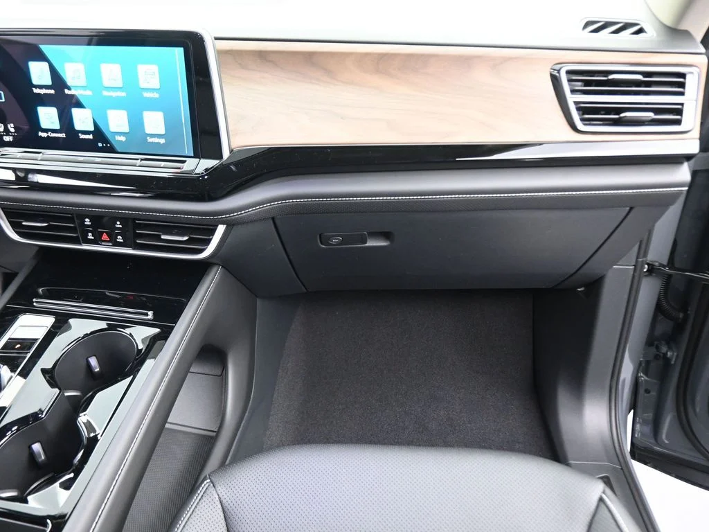 New 2026  Volkswagen 2.0T SE w/Technology image 44