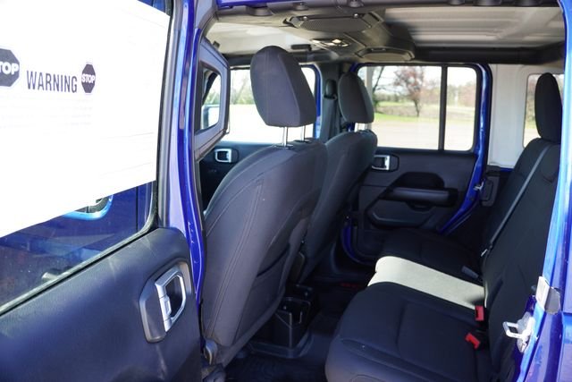 Used 2019 Blue Jeep Unlimited Sahara image 17