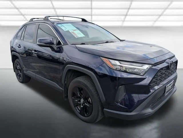 2023 Toyota RAV4 XLE - Photo 1