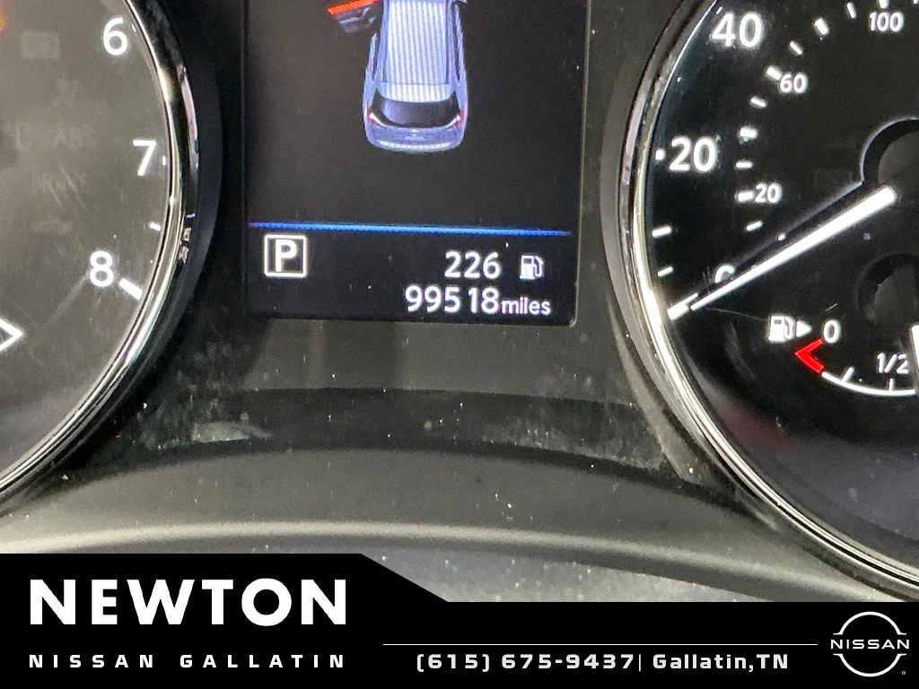 Used 2018 Magnetic Black Nissan S image 21