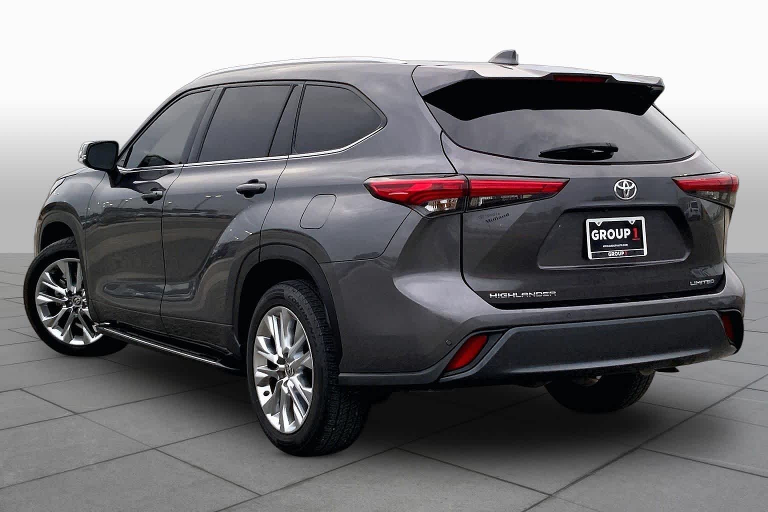 Used 2020 Magnetic Gray Metallic Toyota Limited image 12