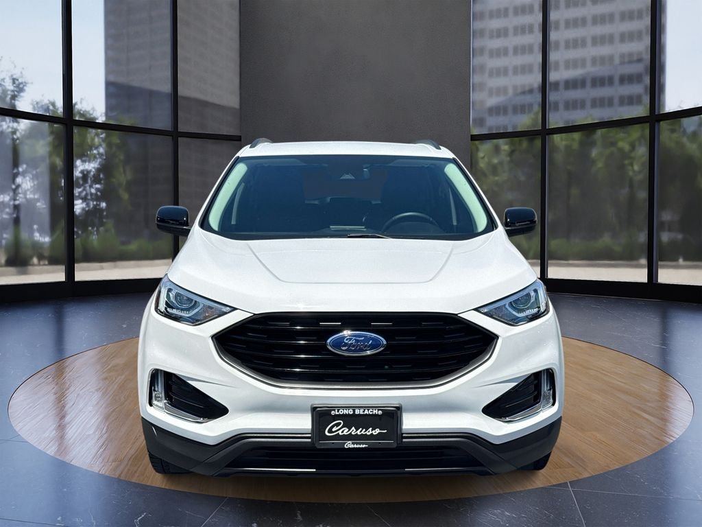 Used 2022 Oxford White Ford SEL image 8