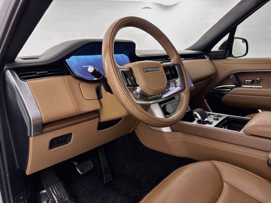 Certified Used 2023 Silver Land Rover Autobiography image 9