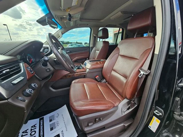 Used 2020 Black Chevrolet Premier image 19