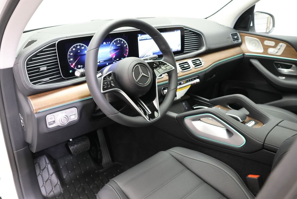 New 2026 Polar White Mercedes-Benz GLS 450 image 38