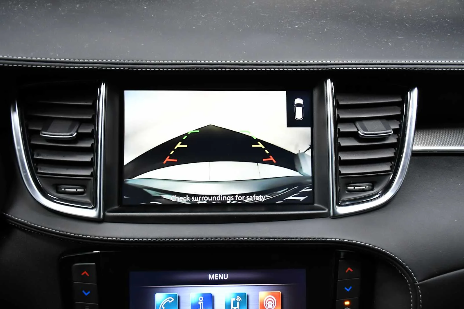Used 2022 Graphite Shadow INFINITI LUXE image 19