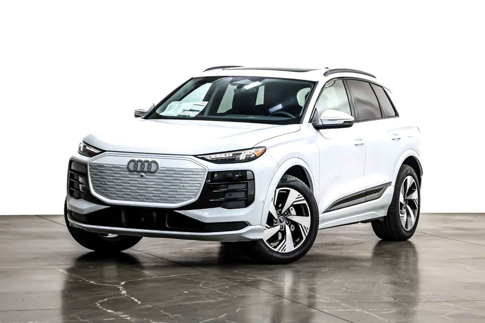 2025 Audi Q6 e-tron Premium Plus quattro's photo