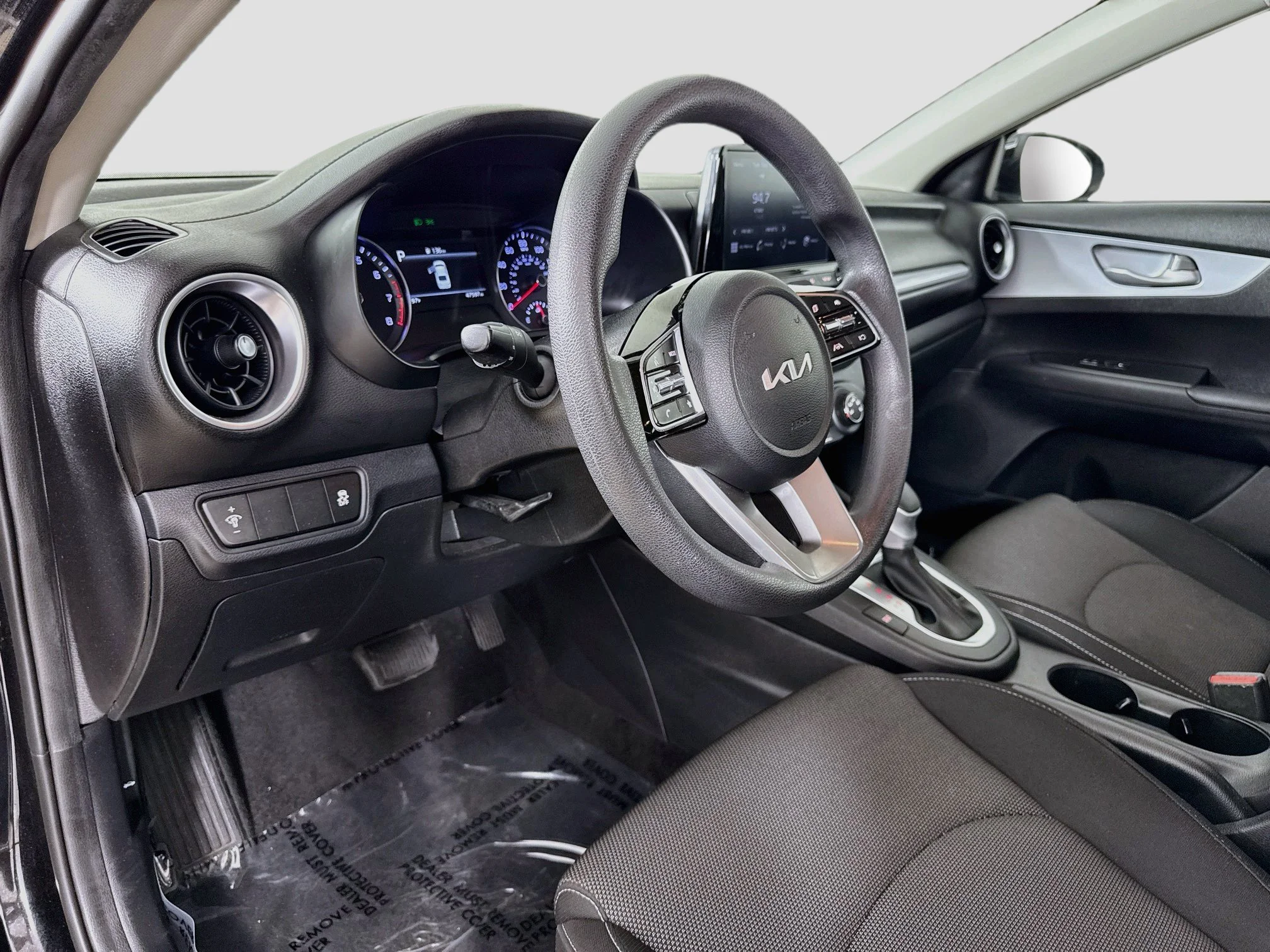 Used 2023 Aurora Black Pearl Kia LXS image 11