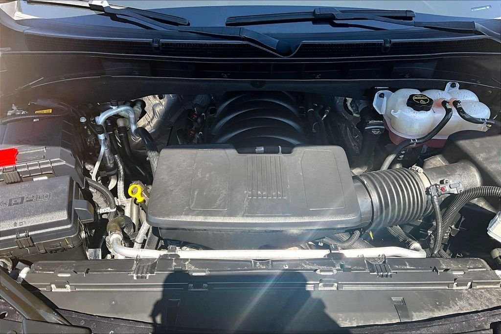 Used 2024 Gray Cadillac Sport Platinum image 9