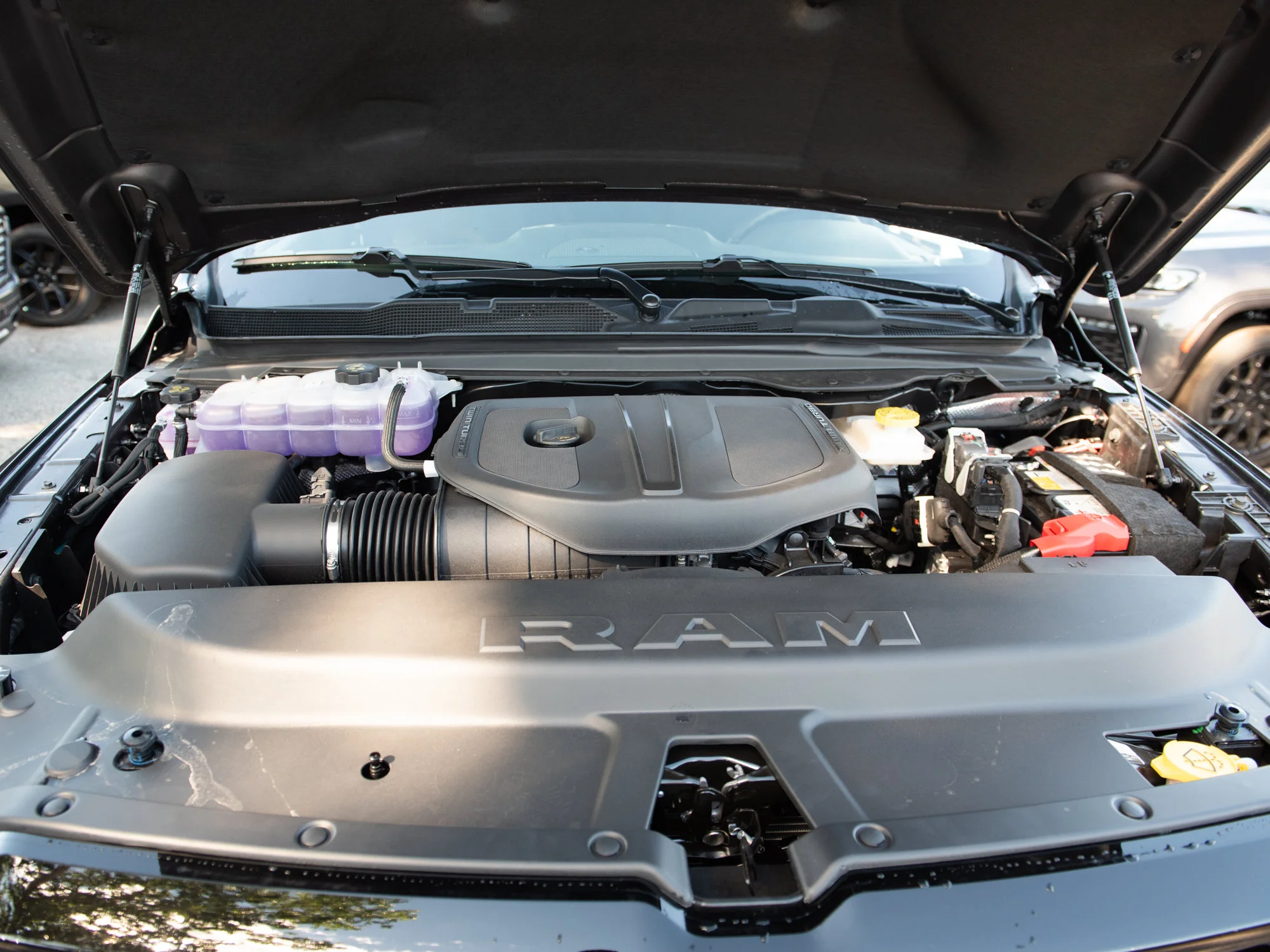 New 2026 Grey RAM Express* image 9