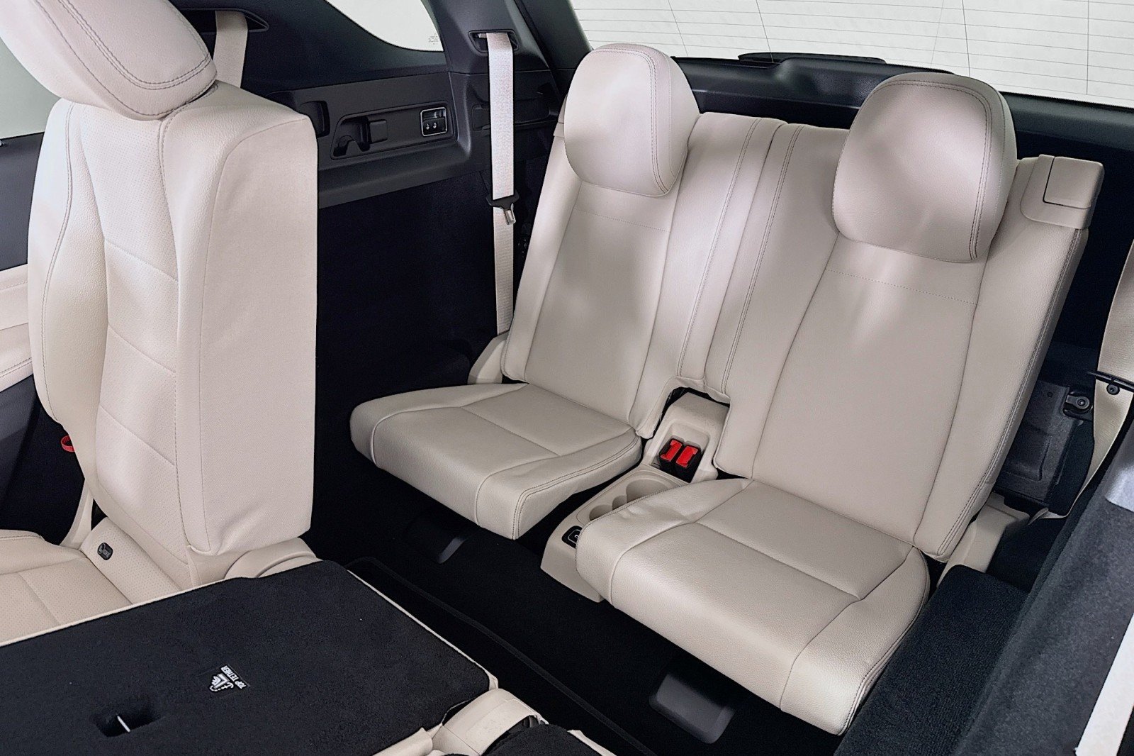 New 2026 Polar White Mercedes-Benz GLE 350 SUV image 8