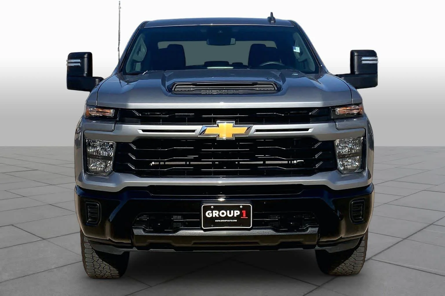 Used 2026 Sterling Gray Metallic Chevrolet Custom image 6