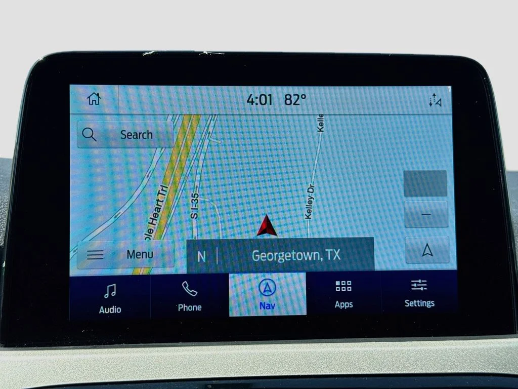 Used 2021 White Ford SEL image 17