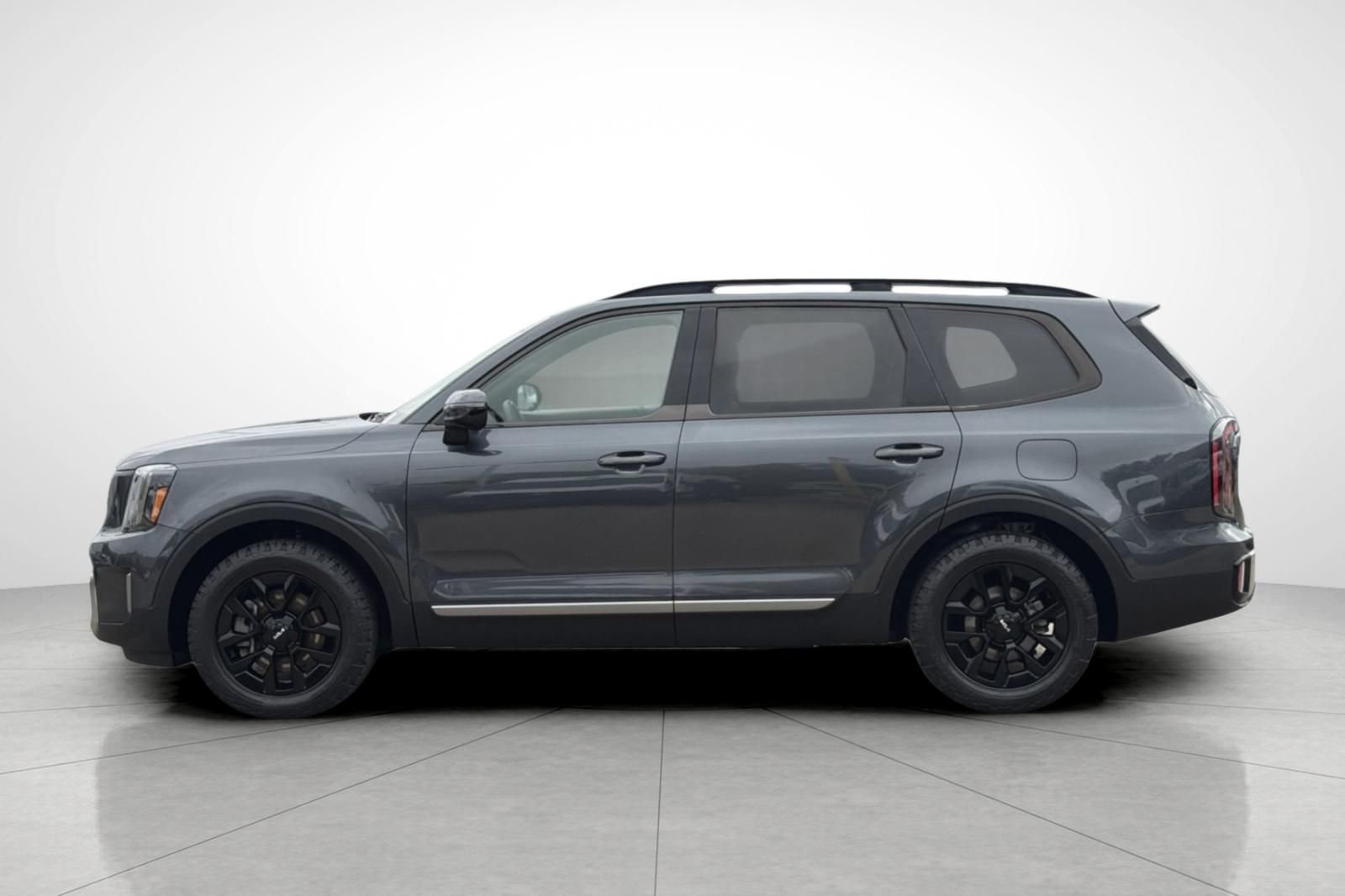 Used 2023 Gray Kia SX-Prestige X-Pro image 31