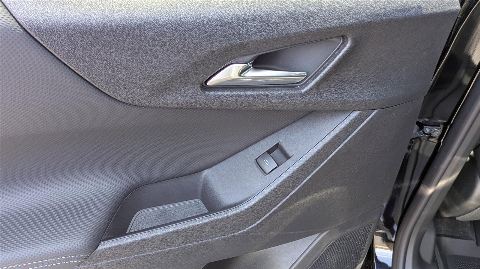 New 2026 Mosaic Black Metallic Chevrolet LT image 30