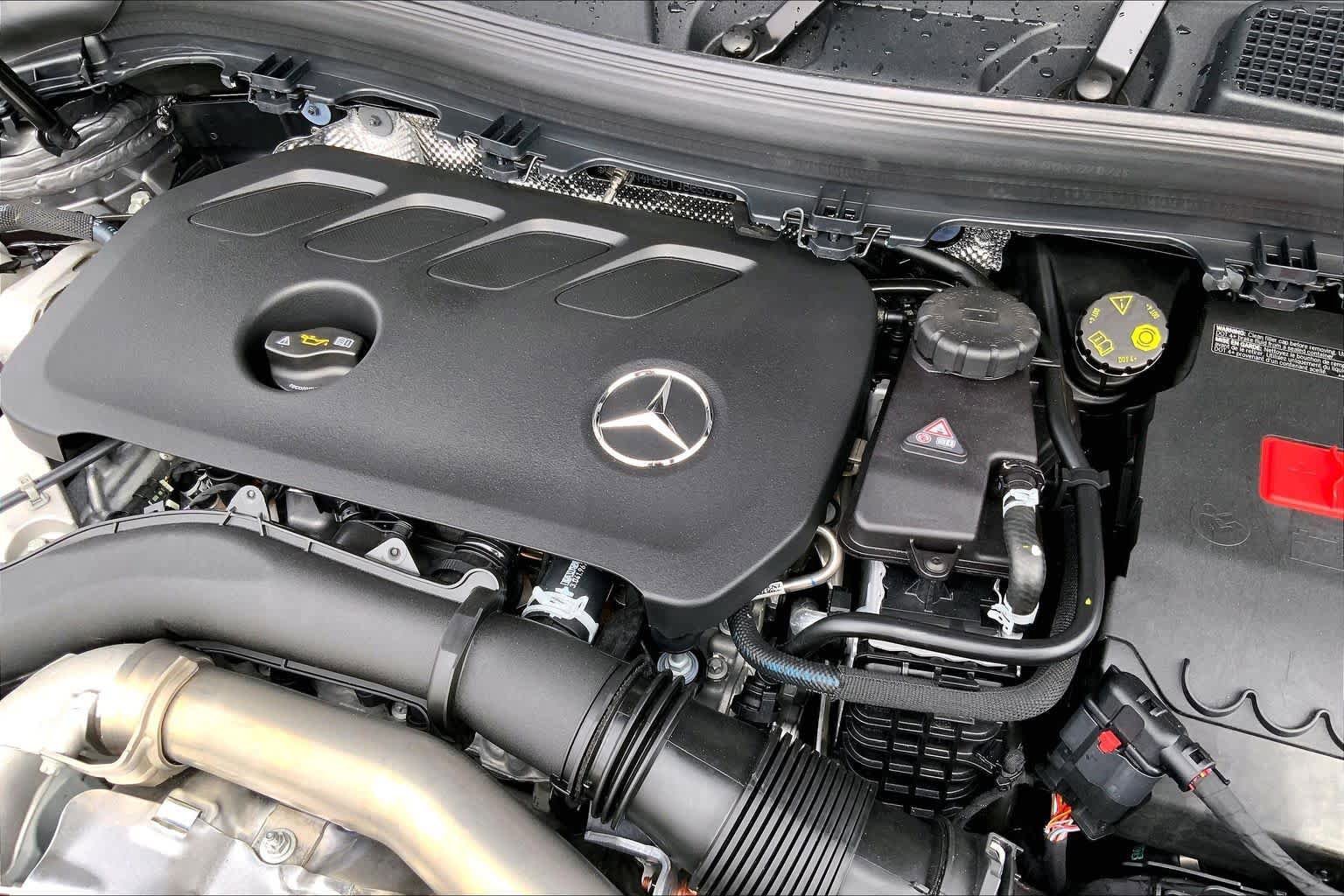New 2026 Mountain Grey Metallic Mercedes-Benz GLA 250 image 27