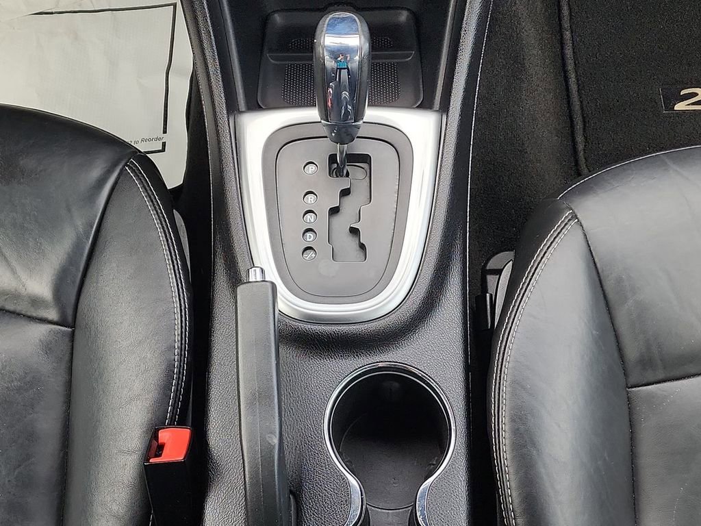 2012 Chrysler 200 Limited - Photo 18