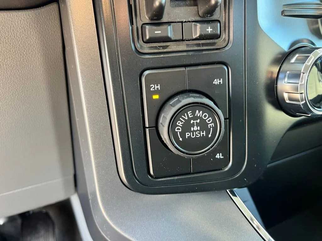 New 2026 Blue Ford XLT image 18