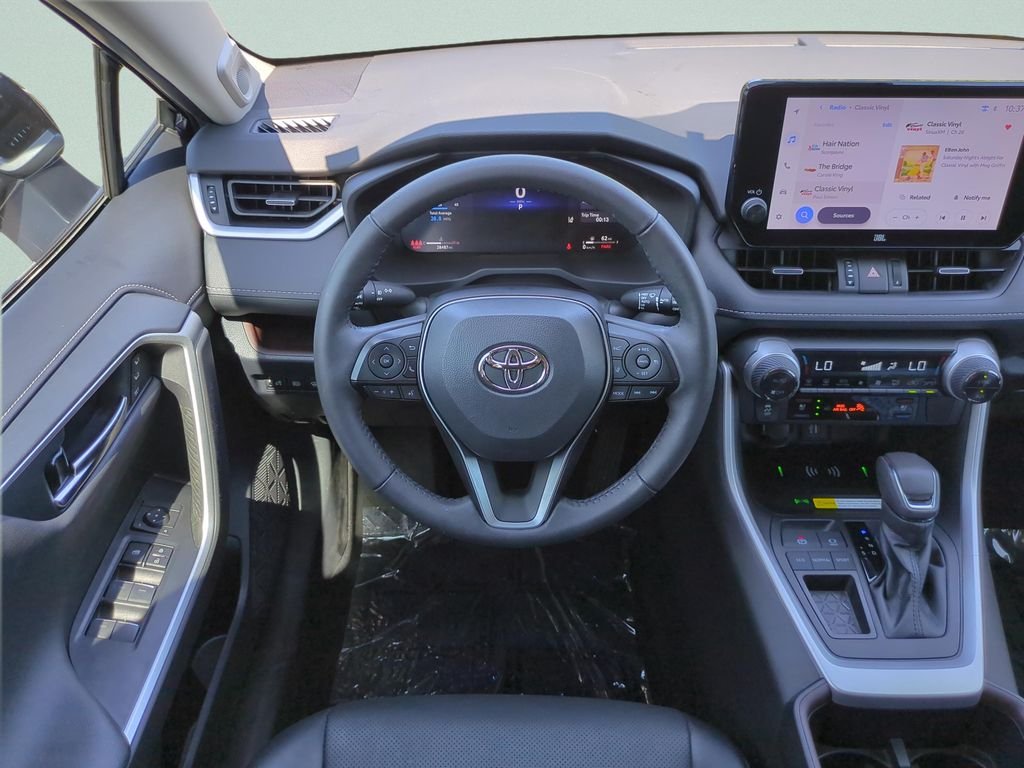 Used 2023  Toyota Limited image 13