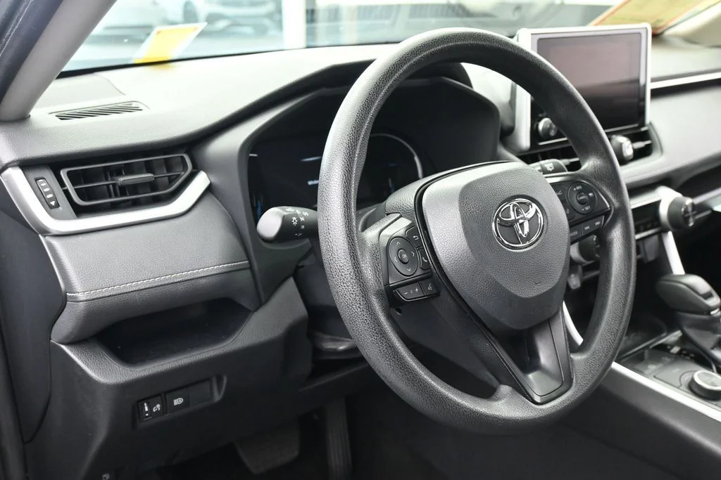 Used 2024 Silver Sky Metallic Toyota LE image 14