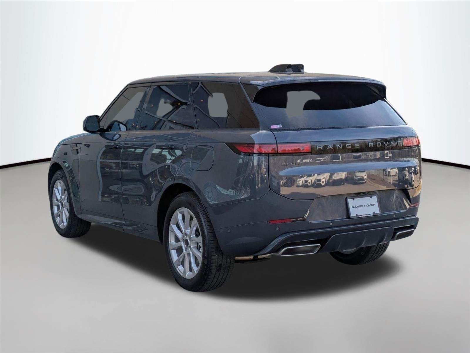 Used 2026 Varesine Blue Metallic Land Rover Dynamic SE image 7