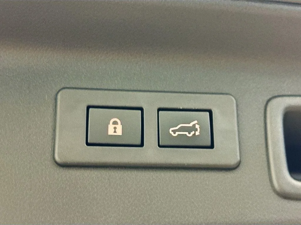 Used 2025 Black Subaru Limited image 19
