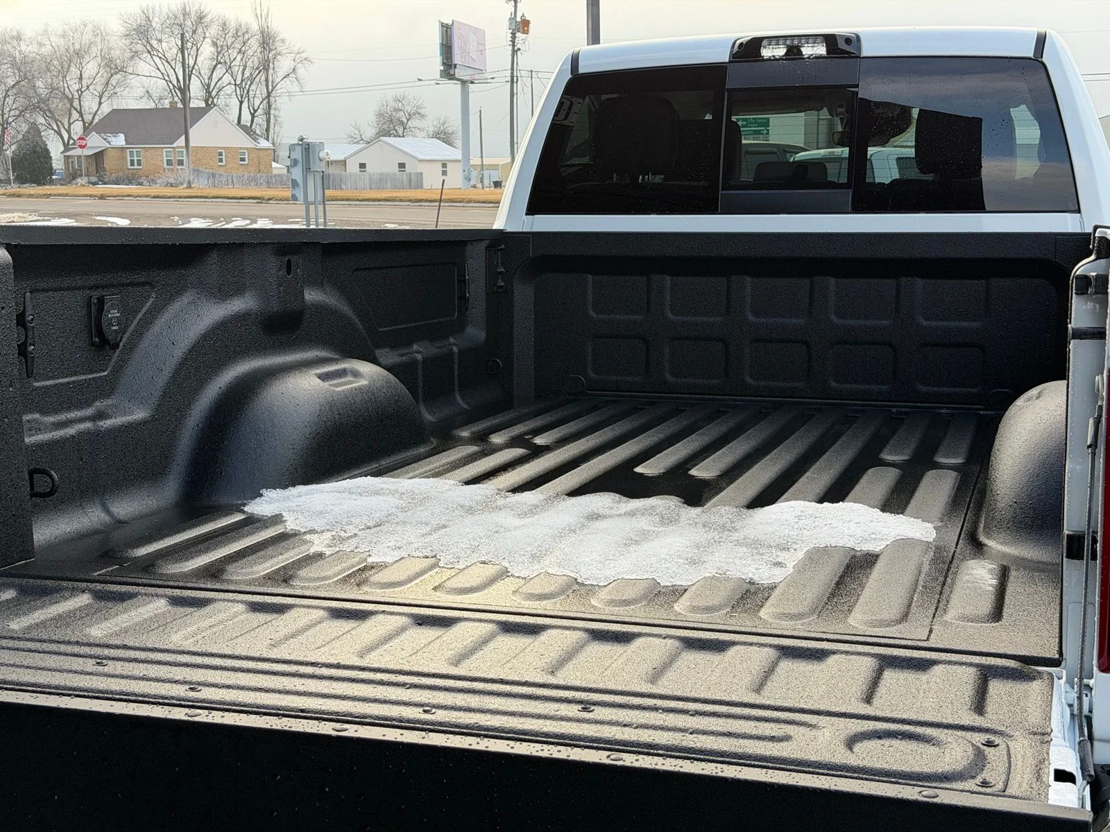 New 2026 Bright White Clear-Coat Exterior Paint RAM Laramie image 9
