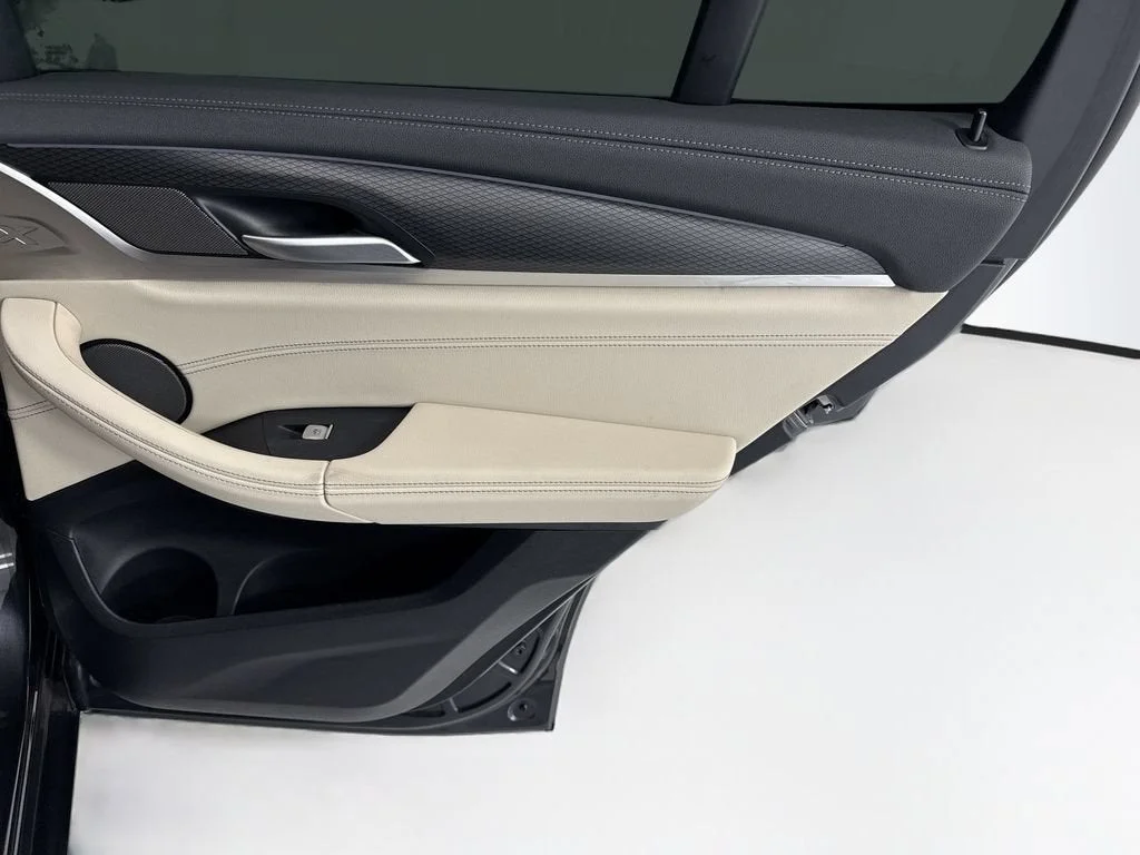 Used 2023 Dark Graphite BMW M40i image 26
