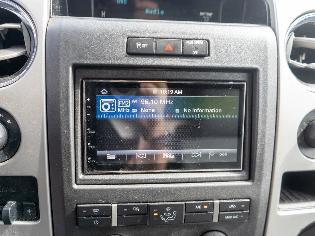 Used 2011 Black Ford XLT image 20