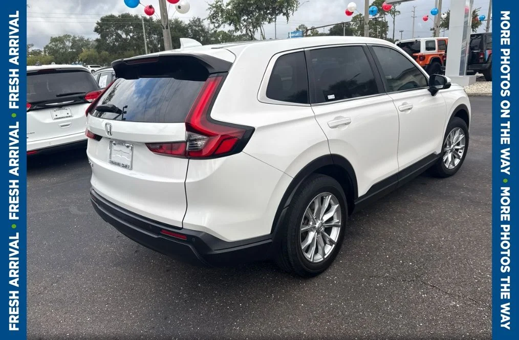 Used 2023 White Honda EX-L image 4