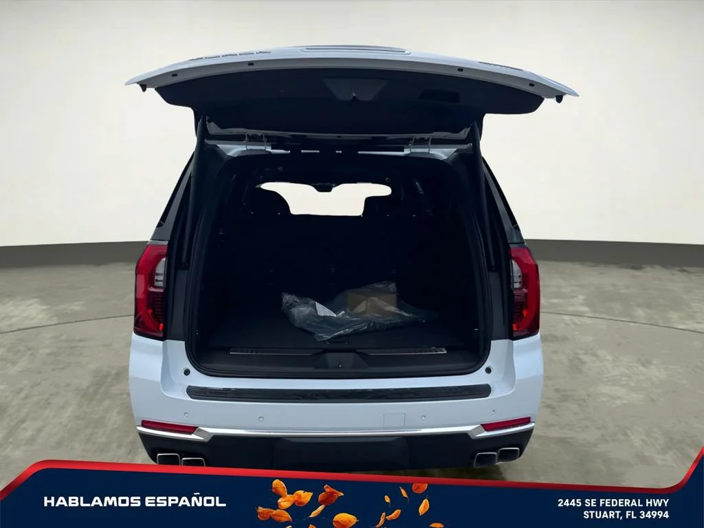 2026 GMC Yukon XL Denali - Photo 17