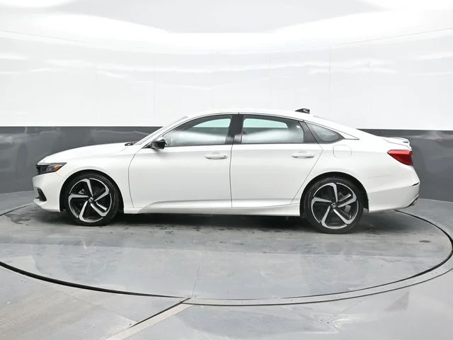 Used 2022 White Honda Sport image 4