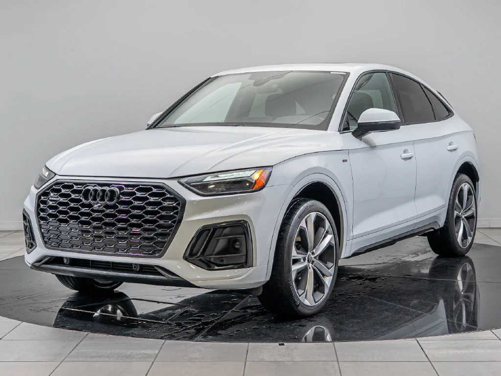 Used 2023 Glacier White Metallic Audi 45 S line Premium Plus image 1