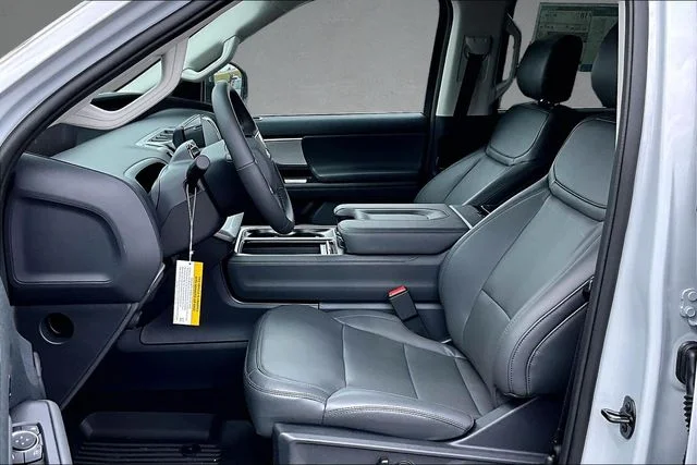 New 2026 Silver Ford Active image 9